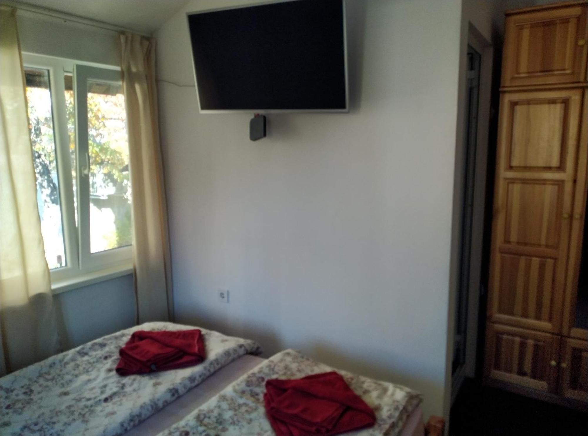 Mercury Guest House Veliko Tărnovo Exteriör bild