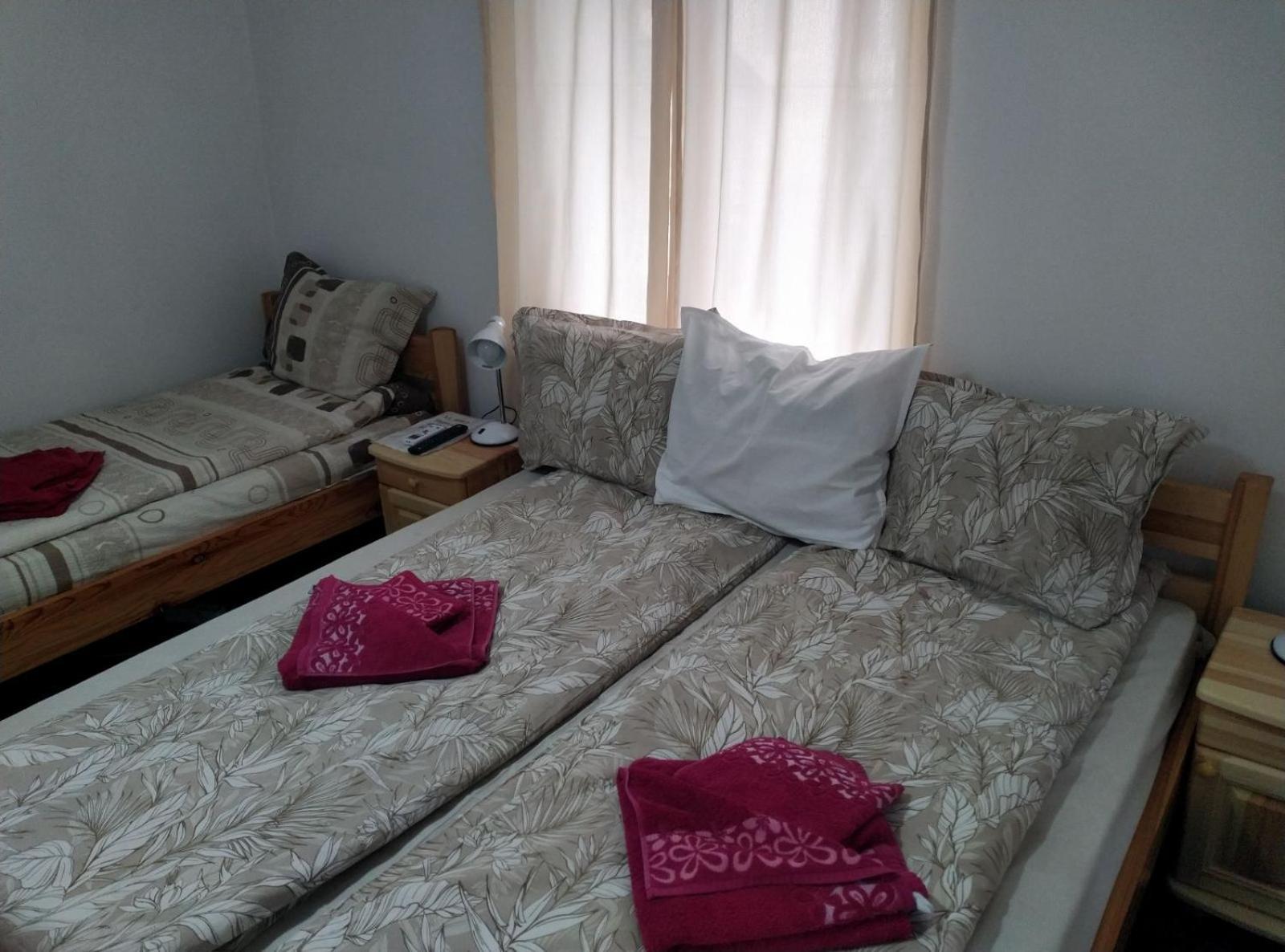 Mercury Guest House Veliko Tărnovo Exteriör bild