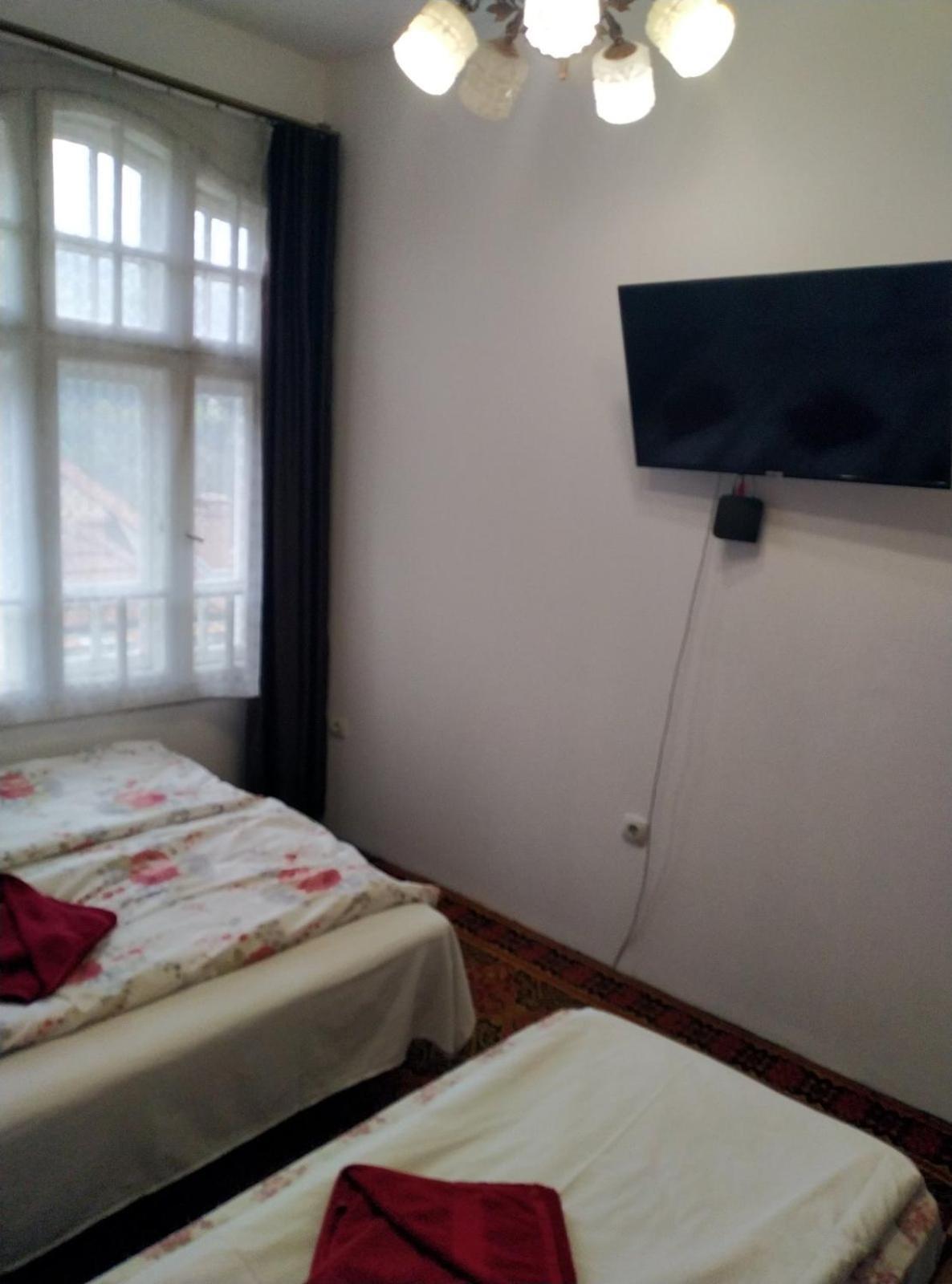 Mercury Guest House Veliko Tărnovo Exteriör bild